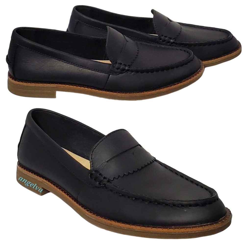 Lightly worn Sperry womens size 6.5 waypoint penny leather slip on loafers black